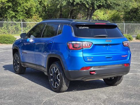 Used 2020 Jeep Compass Trailhawk AWD/4WD image 5