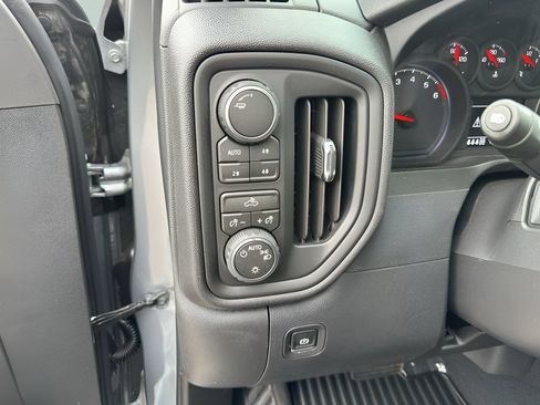 New 2026 Chevrolet Silverado 1500 Custom Trail Boss AWD/4WD image 13