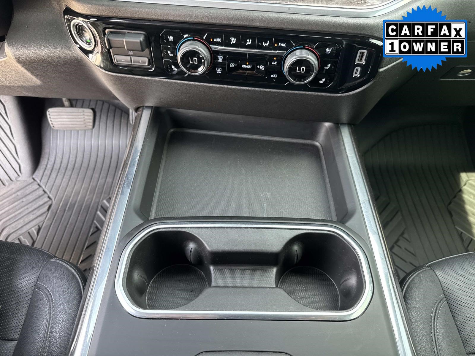 Used 2024 Chevrolet Silverado 2500 LTZ w/ LTZ Premium Package AWD/4WD image 34