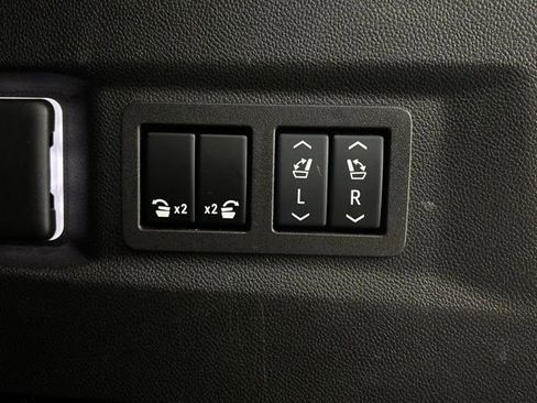 Used 2024 Chevrolet Tahoe RST w/ Luxury Package image 12