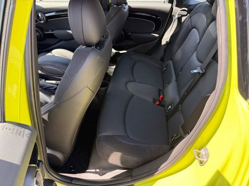 Used 2023 MINI Cooper S FWD image 12