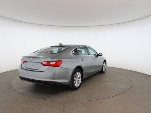Used 2024 Chevrolet Malibu LT image 17