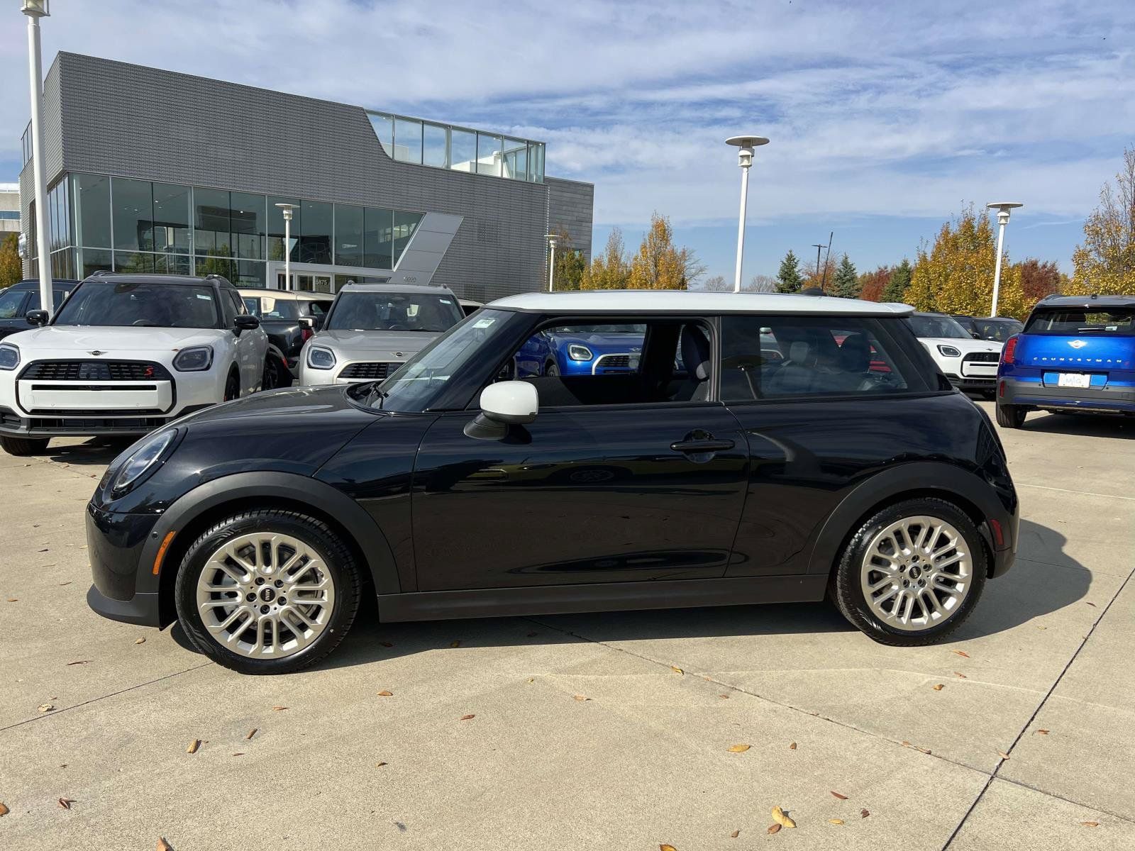New 2026 MINI Cooper S FWD image 4