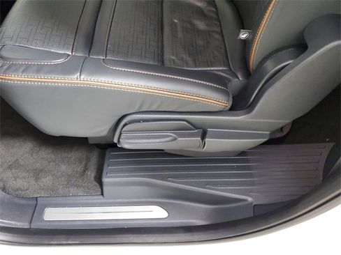 Used 2023 Lincoln Navigator L Black Label image 15