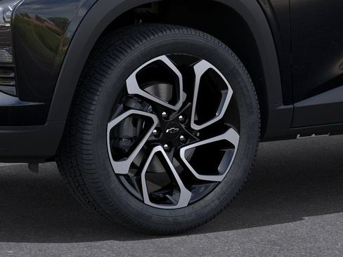 New 2026 Chevrolet Trax RS w/ Sunroof Package FWD image 9
