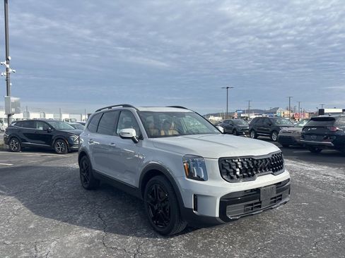 Used 2025 Kia Telluride EX X-Line image 1