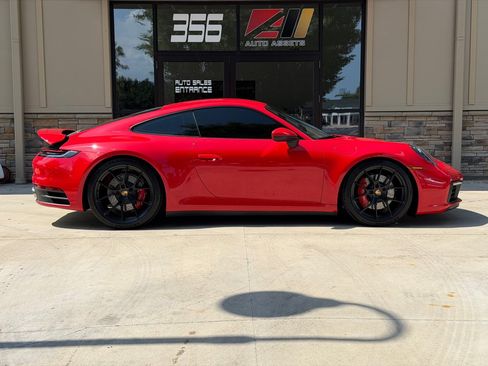 Used 2024 Porsche 911 Carrera S RWD image 7