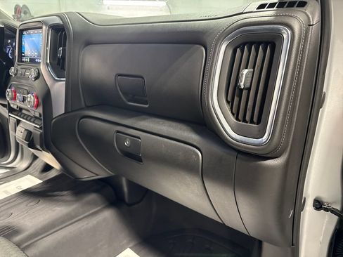 Used 2019 GMC Sierra 1500 SLE w/ SLE Value Package AWD/4WD image 34