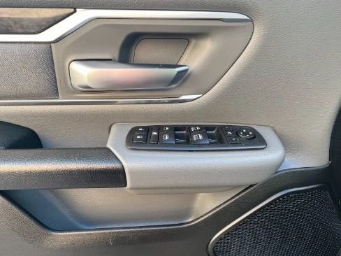 Used 2019 RAM 1500 Big Horn image 6
