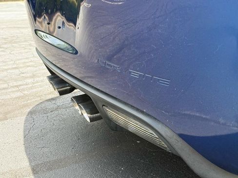 Used 2005 Chevrolet Corvette Coupe w/ Preferred Equipment Group RWD image 7