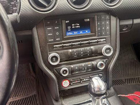 Used 2017 Ford Mustang Coupe image 20