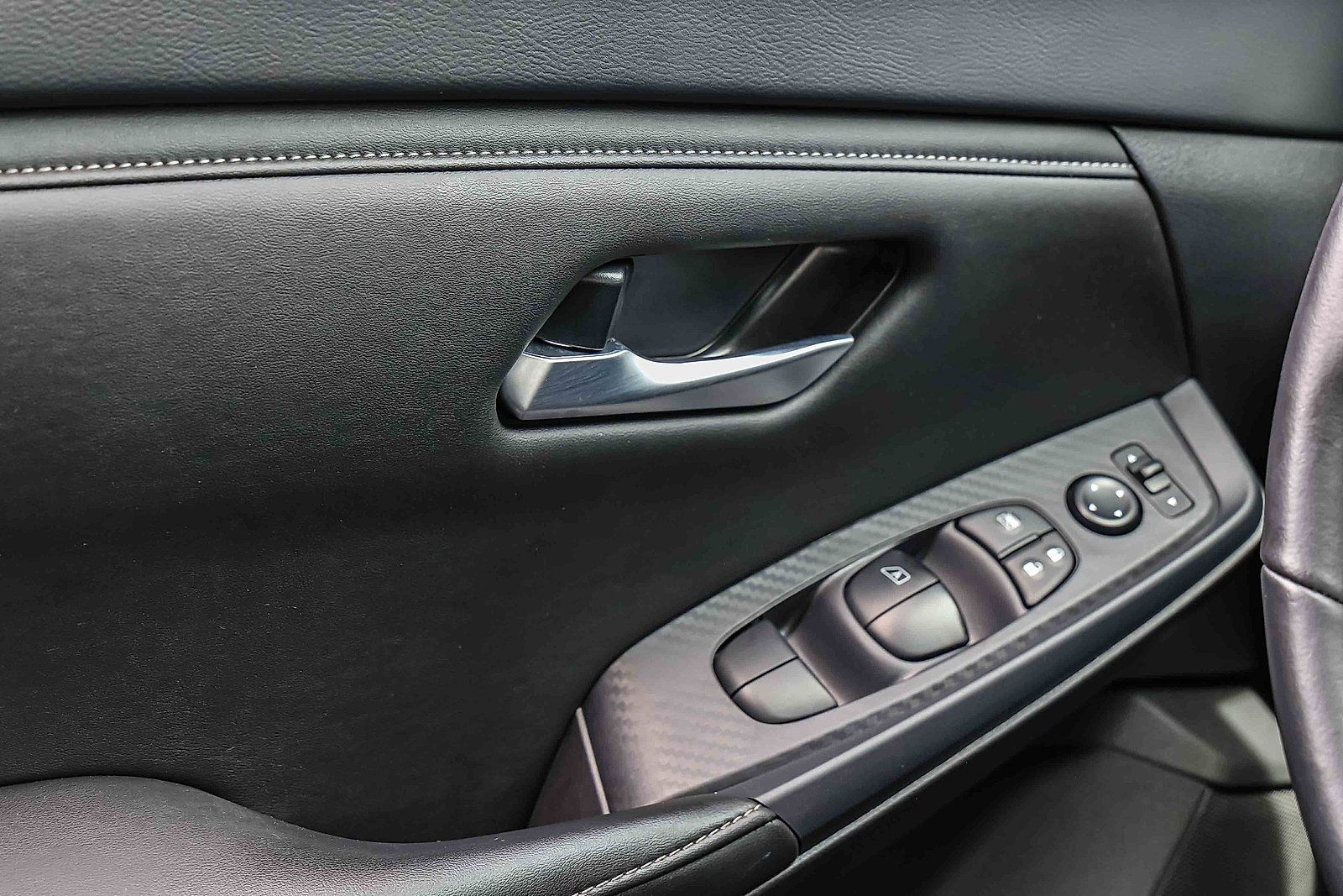 Used 2024 Nissan Sentra SV w/ All-Weather Package FWD image 15