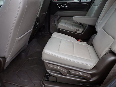 Used 2021 Chevrolet Tahoe Z71 AWD/4WD image 17