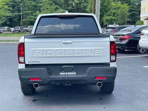Certified 2025 Honda Ridgeline RTL image 5
