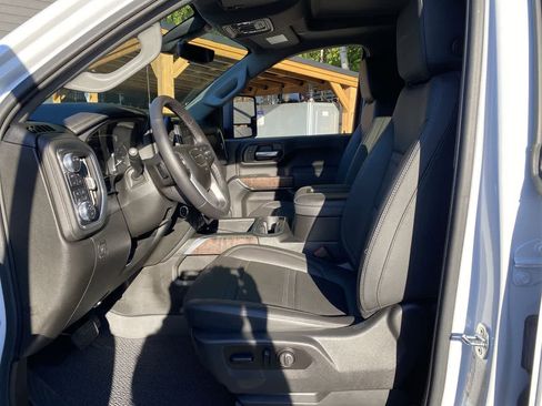 Used 2021 GMC Sierra 3500 Denali w/ Denali Ultimate Package AWD/4WD image 13