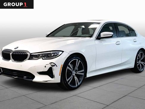 Used 2019 BMW 330i xDrive Sedan w/ Convenience Package image 1