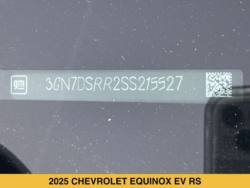 Certified 2025 Chevrolet Equinox EV RS w/ Convenience Package II AWD/4WD image 15