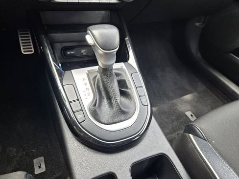 Used 2023 Kia Forte GT-Line w/ GT-Line Technology Package FWD image 15
