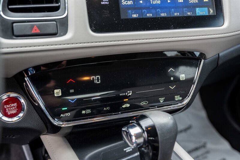 Used 2017 Honda HR-V EX image 14