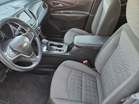 Used 2023 Chevrolet Equinox LT image 16