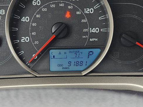 Used 2015 Toyota RAV4 LE AWD/4WD image 12