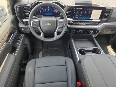 New 2026 Chevrolet Silverado 3500 LTZ w/ LTZ Convenience Package AWD/4WD image 13