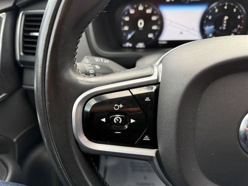 Used 2020 Volvo XC90 T6 Momentum w/ Protection Package image 28