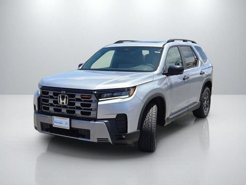 New 2026 Honda Pilot TrailSport image 9