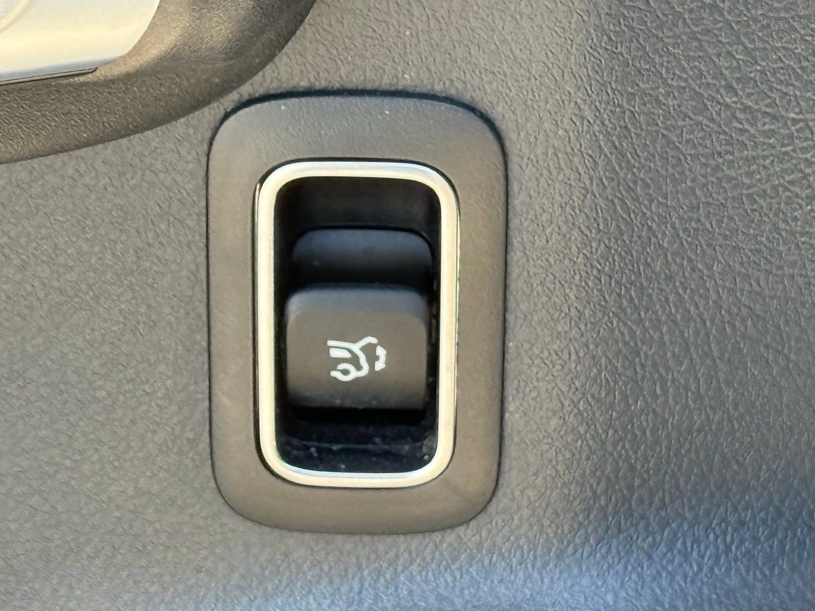 Used 2023 Mercedes-Benz GLB 250 image 25