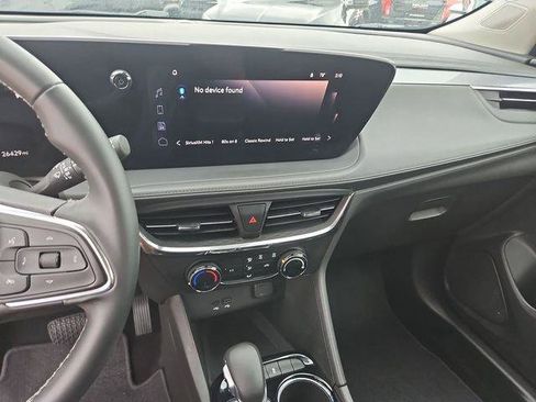 Used 2025 Buick Encore GX Preferred FWD image 11