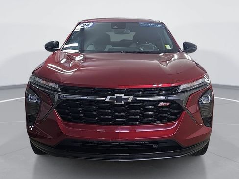 Used 2024 Chevrolet Trax RS FWD image 10