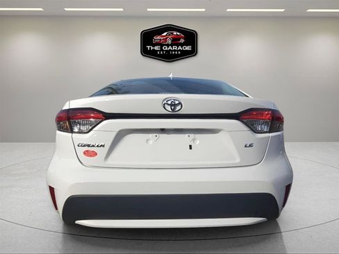 Used 2020 Toyota Corolla LE w/ LE Convenience Package FWD image 5