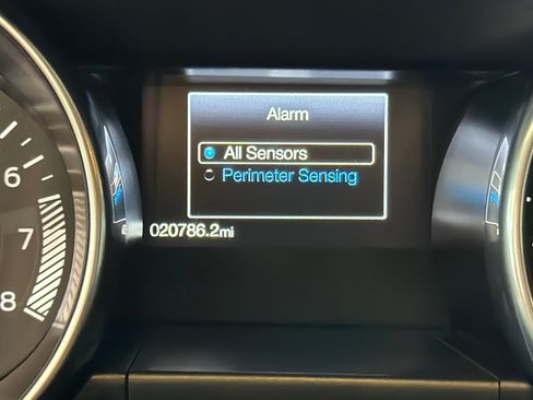 Used 2018 Ford Mustang GT Premium w/ GT Performance Package RWD image 25