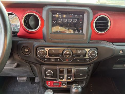 Used 2020 Jeep Wrangler Rubicon image 15