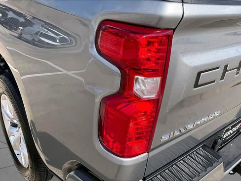 Used 2026 Chevrolet Silverado 1500 Custom RWD image 27