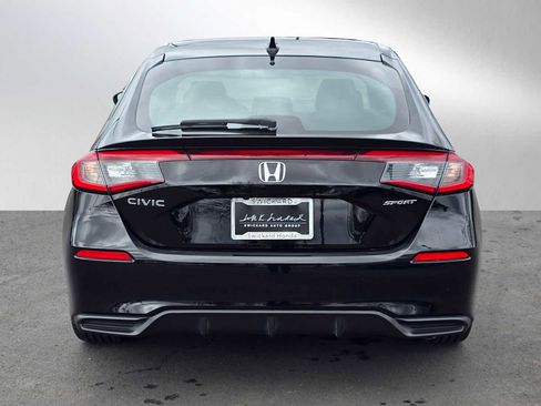 Used 2024 Honda Civic Sport image 4