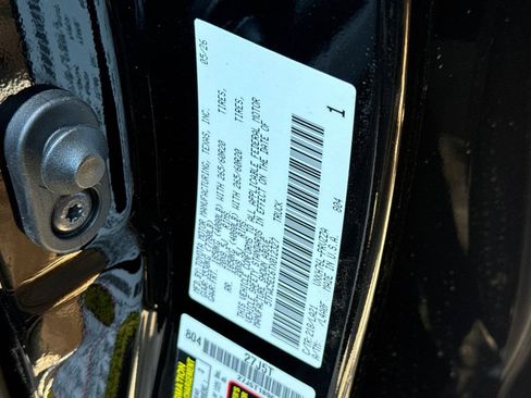 New 2026 Toyota Tundra Platinum AWD/4WD image 33
