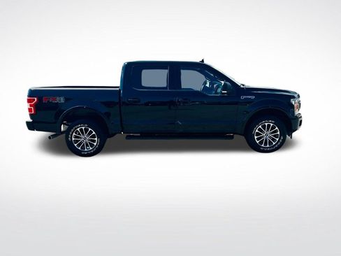Used 2018 Ford F150 XLT w/ Equipment Group 302A Luxury AWD/4WD image 8