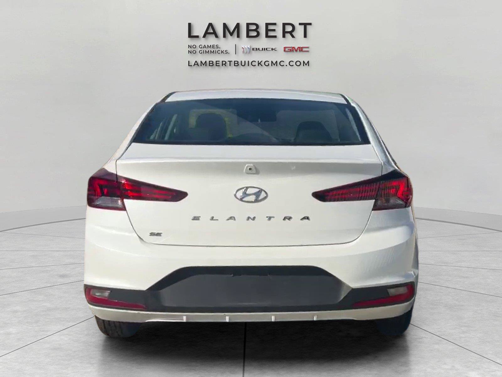 Used 2020 Hyundai Elantra SE w/ Cargo Package (C1) FWD image 4