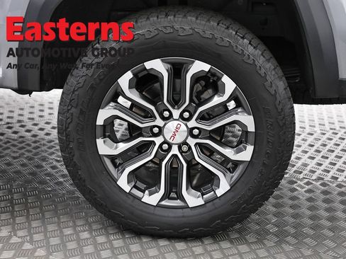 Used 2024 GMC Canyon Denali AWD/4WD image 33