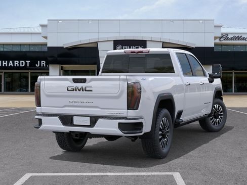 New 2026 GMC Sierra 2500 Denali Ultimate w/ LPO, Black Badging Package AWD/4WD image 6