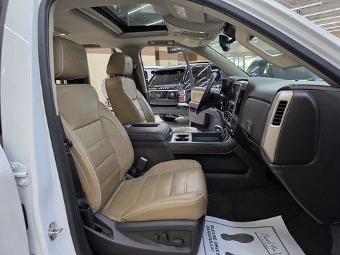 Used 2017 GMC Sierra 1500 Denali AWD/4WD image 19