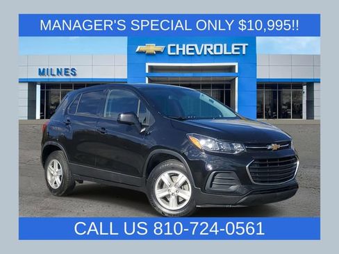 Used 2021 Chevrolet Trax LS w/ Tint and Cruise Package image 1