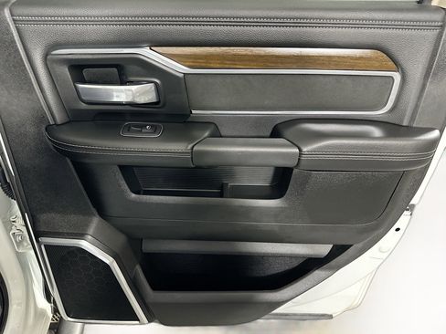 Used 2024 RAM 2500 Laramie image 28