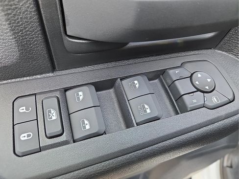 New 2026 RAM 3500 Tradesman image 15