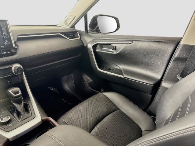 Certified 2021 Toyota RAV4 Limited AWD/4WD image 26