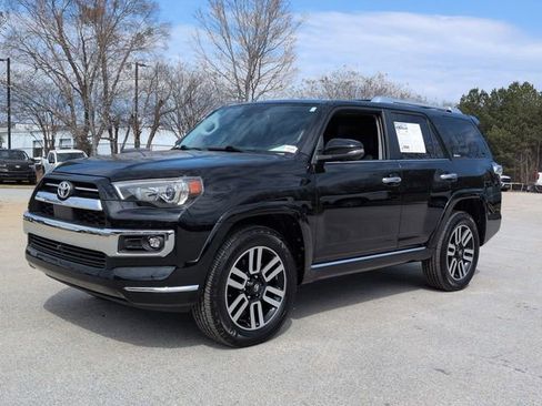 Used 2022 Toyota 4Runner Limited image 8
