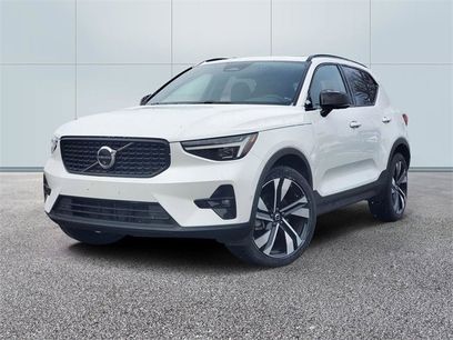 Certified 2024 Volvo XC40 B5 Ultimate