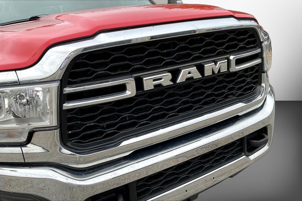 Used 2023 RAM 3500 Tradesman w/ Chrome Appearance Group AWD/4WD image 30