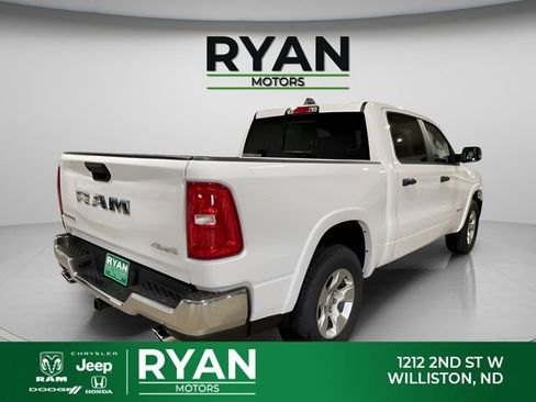 New 2026 RAM 1500 Big Horn AWD/4WD image 9
